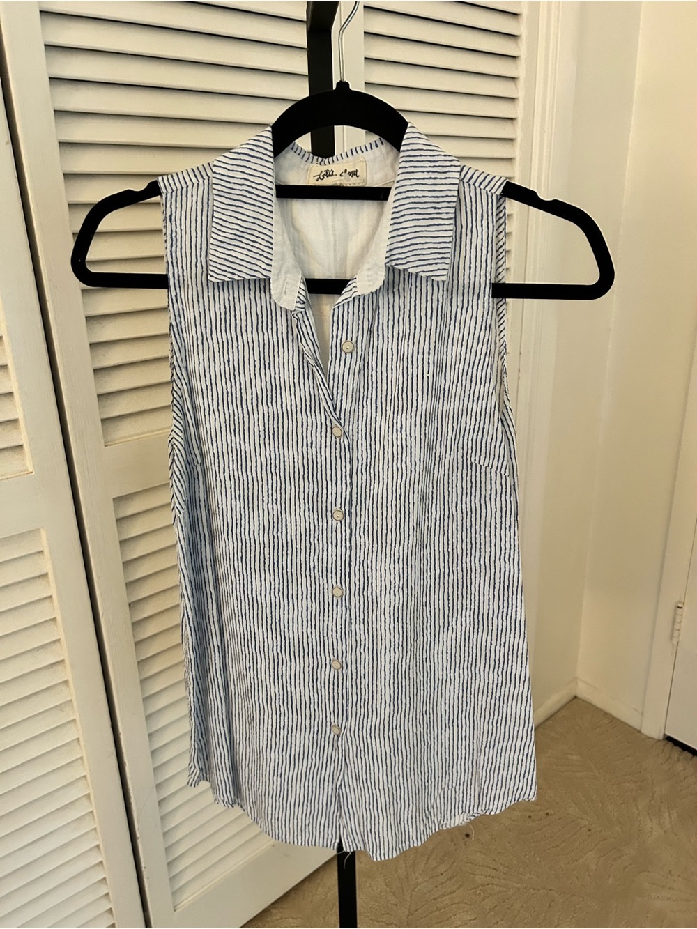 Sleeveless Striped Button-Front Top - Blue & White